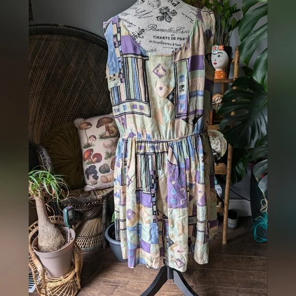 Vintage 100% Silk Geometric Pattern Dress Size L - Picture 7 of 10